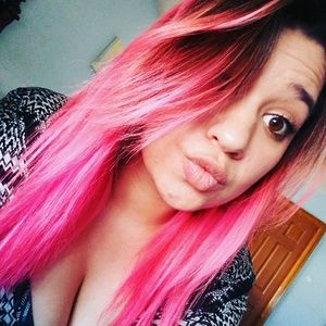 Meet your Posher, Selena